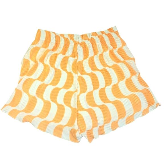 Princess Polly Swifter Orange Shorts ONLY Size 4 - Picture 2 of 9